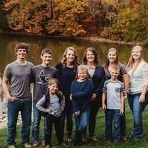 Meet your Posher, Shawn